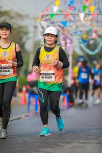 BIB: 192, 45042, 45205
                            <button type="button" onclick="openModal(9854971)" class="btn btn-primary btn-sm float-right btn-popup" data-toggle="modal" data-target=".modal-high-quality">
                        <i class="fas fa-shopping-cart"></i> Add to Cart
                    </button>
                                            <button type="button" onclick="isThisMe(9854971, true)" class="btn btn-success btn-sm float-right btn-popup btn-isme hidden" data-toggle="tooltip" data-placement="bottom" title="นี่คือรูปของคุณใช่ไหม คลิกที่นี่เพื่อเอาเข้าอัลบั้ม">
                        <i class="fas fa-plus"></i> Add to album
                    </button>
                    <button type="button" onclick="isThisMe(9854971, false)" class="btn btn-warning btn-sm float-right btn-popup btn-isnotme hidden">
                        <i class="fas fa-ban"></i> Remove from album
                    </button>